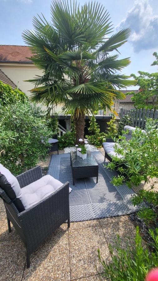 The View Bed and Breakfast Ζιβερνί Εξωτερικό φωτογραφία